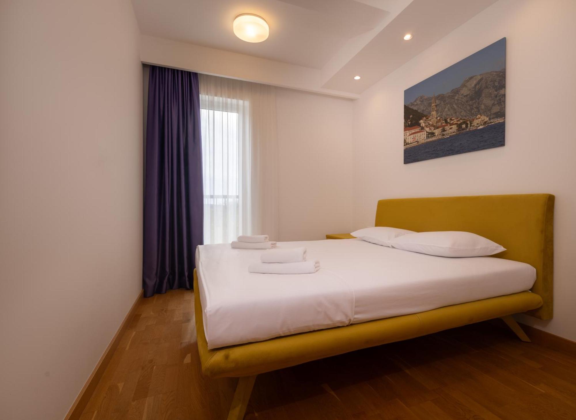 Panorama Bay Luxury Apartments โกตอร์ ภายนอก รูปภาพ