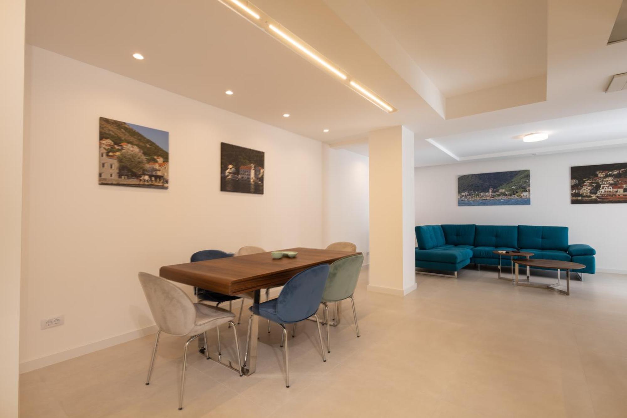 Panorama Bay Luxury Apartments โกตอร์ ภายนอก รูปภาพ