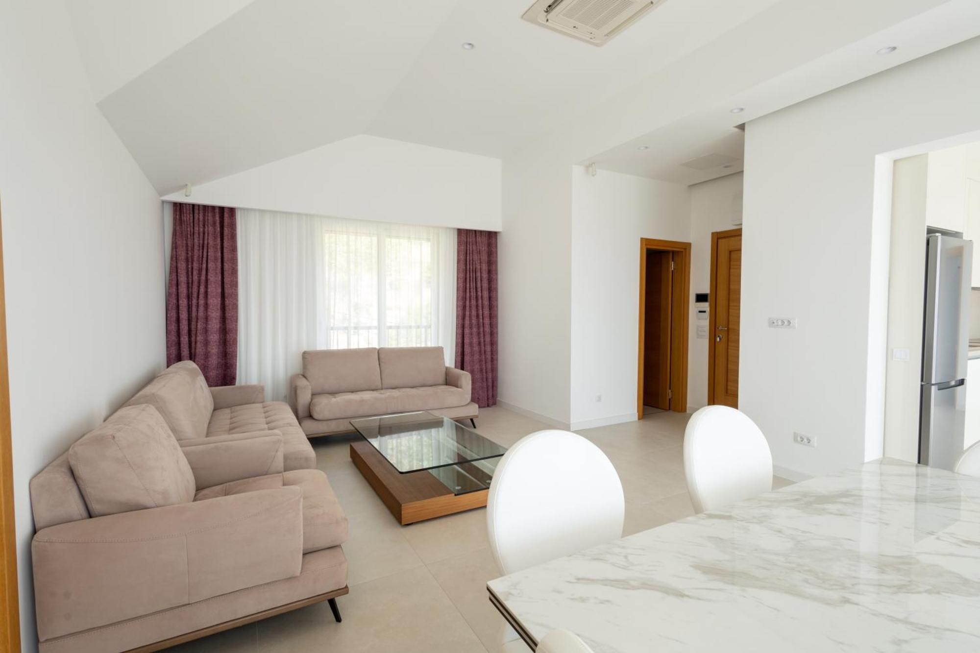 Panorama Bay Luxury Apartments โกตอร์ ภายนอก รูปภาพ